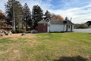 2964 State St, Hamden, CT 06517 - Photo 18