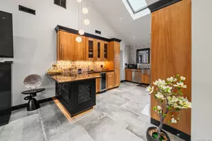 113 Woodbrook Dr, Stamford, CT 06907 - Photo 6