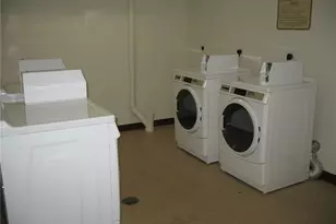 7 New St, Danbury, CT 06810 - Photo 12