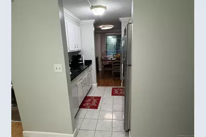126 Triangle Street #APT B13, Danbury, CT 06810 - Photo 4