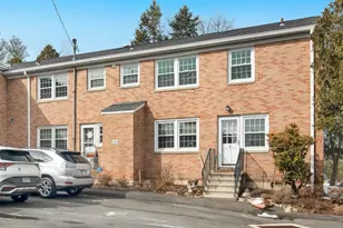 151 Heritage Hill Rd, New Canaan, CT 06840 - Photo 2