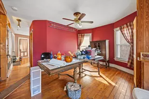 37 New St, Naugatuck, CT 06770 - Photo 4