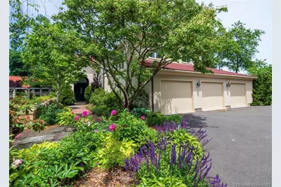 10 Bluewater Hill South, Westport, CT 06880 - Photo 4