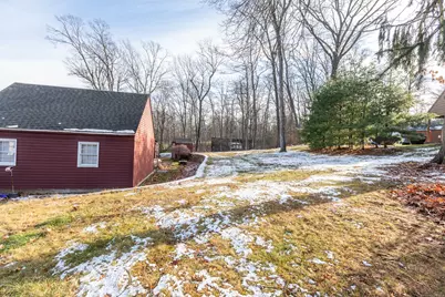 8 Hickory Hill Road, New Britain, CT 06052 - Photo 26