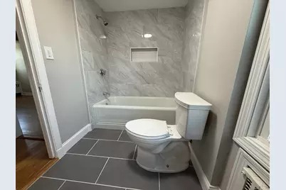 96 Bentwood Road, West Hartford, CT 06107 - Photo 8