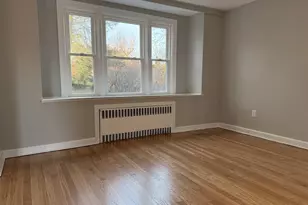 96 Bentwood Rd, West Hartford, CT 06107 - Photo 12