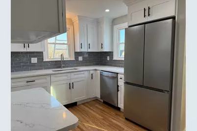 96 Bentwood Road, West Hartford, CT 06107 - Photo 2