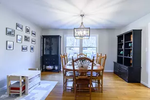 193 Putting Green Rd, Trumbull, CT 06611 - Photo 10