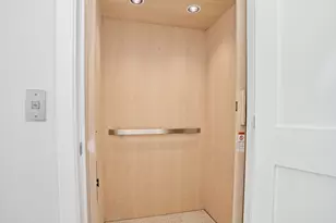 21 Beaumont St, Fairfield, CT 06824 - Photo 20