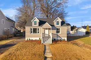 34 Arbor St, Stratford, CT 06614 - Photo 2