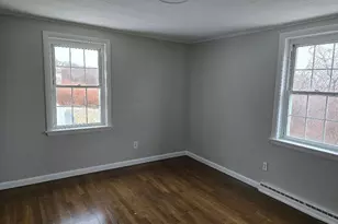 713 Bucks Hl Rd, Waterbury, CT 06704 - Photo 6