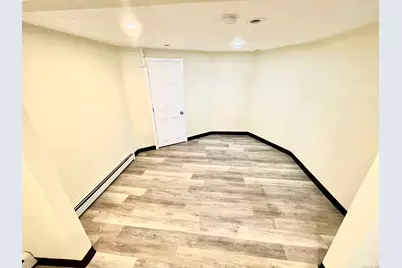 129 Highland Avenue #B, Waterbury, CT 06708 - Photo 10