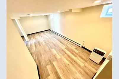 129 Highland Avenue #B, Waterbury, CT 06708 - Photo 2