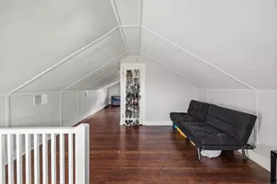 1045 Cooke St, Waterbury, CT 06704 - Photo 18