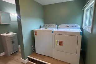 161 Cliff St, Norwich, CT 06360 - Photo 8