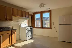 461 Howard Ave, New Haven, CT 06519 - Photo 2