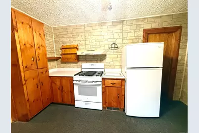 16 Naugatuck Avenue, Shelton, CT 06484 - Photo 8