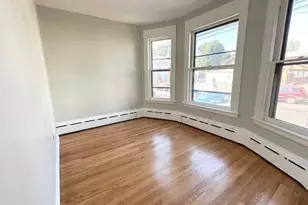 517 Colorado Ave, Bridgeport, CT 06605 - Photo 2
