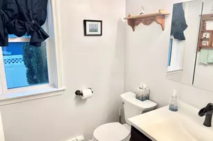 11 Bentley Dr, Manchester, CT 06042 - Photo 12