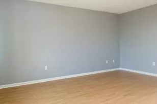 372 Monticello Dr, Branford, CT 06405 - Photo 10