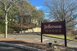 372 Monticello Dr, Branford, CT 06405 - Photo 20