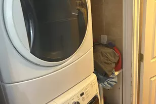 22 Sikorsky Pl, Stratford, CT 06614 - Photo 8