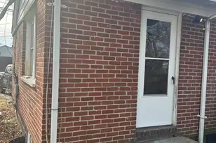 22 Sikorsky Pl, Stratford, CT 06614 - Photo 20