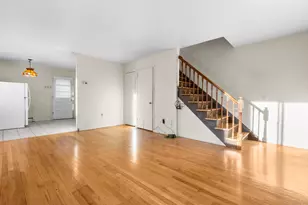 333 S Elm St, Wallingford, CT 06492 - Photo 8