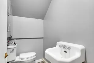 89 Gail Dr, Waterbury, CT 06704 - Photo 34