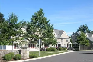 20 Orchard St, Brookfield, CT 06804 - Photo 2