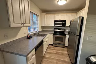 20 Orchard St, Brookfield, CT 06804 - Photo 6