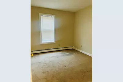 24 Mortson Street, Hartford, CT 06106 - Photo 14