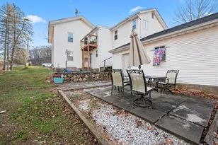 54 Downs St, Bristol, CT 06010 - Photo 4