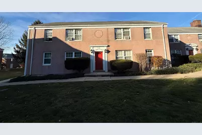 1084 East Main Street #APT 3, Stamford, CT 06902 - Photo 2