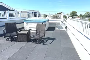 2149 Fairfield Beach Rd, Fairfield, CT 06824 - Photo 12