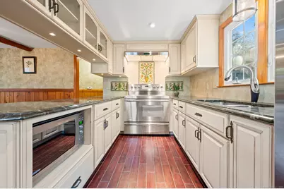 9 Cedar Drive, Cromwell, CT 06416 - Photo 16