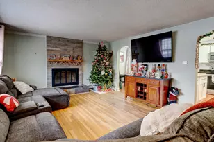 11 Sunrise Dr, Vernon, CT 06066 - Photo 4