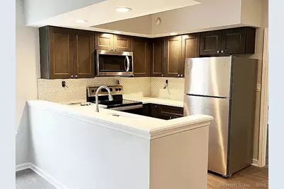 10 Haviland Street, Norwalk, CT 06854 - Photo 2