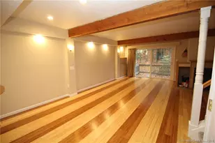 7 Woods Way, Woodbury, CT 06798 - Photo 8