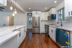 8 Howard Ave, Meriden, CT 06450 - Photo 10