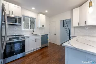 8 Howard Ave, Meriden, CT 06450 - Photo 12