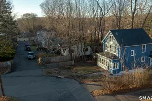 8 Howard Ave, Meriden, CT 06450 - Photo 6