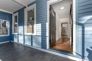 8 Howard Ave, Meriden, CT 06450 - Photo 6