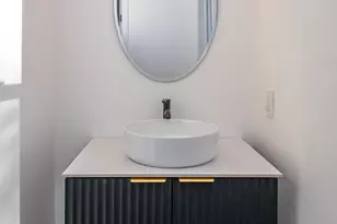 8 Howard Ave, Meriden, CT 06450 - Photo 30