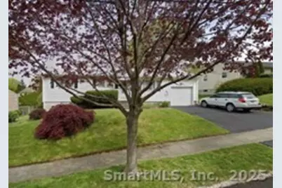 244 Rockland Avenue, Stratford, CT 06614 - Photo 2