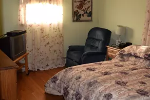 244 Rockland Ave, Stratford, CT 06614 - Photo 10