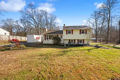 122 North Airline Road, Wallingford, CT 06492 - Photo 2