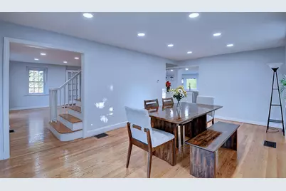 204 Trout Brook Drive, West Hartford, CT 06110 - Photo 4