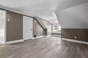 171 Edgewood St, Hartford, CT 06112 - Photo 30