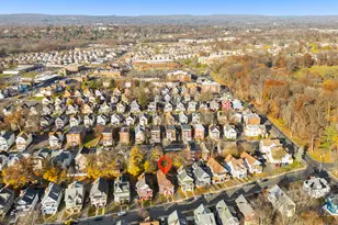 171 Edgewood St, Hartford, CT 06112 - Photo 2